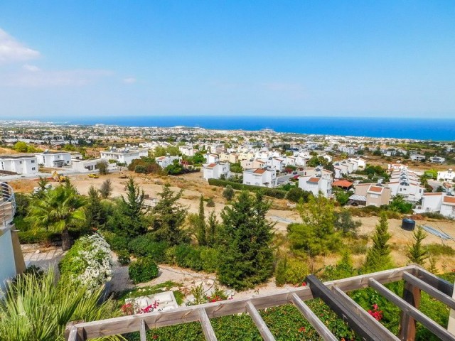 Penthouse For Sale in Çatalköy, Kyrenia