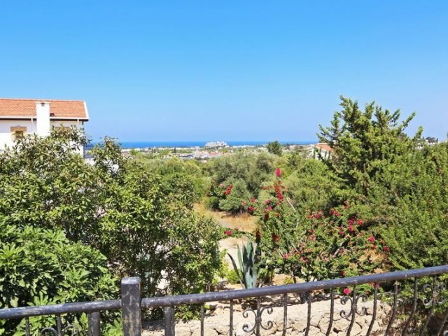 Beautiful 3 Bedroom Bungalow with Shared Pool - In the Traditional Cypriot Village of Ozankoy, Close to the English School of Kyrenia