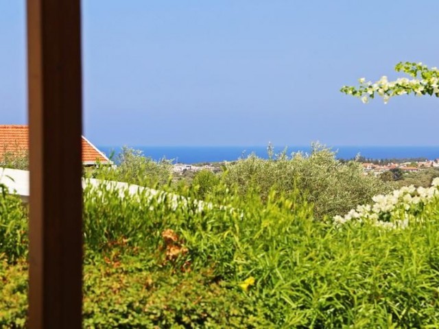 Beautiful 3 Bedroom Bungalow with Shared Pool - In the Traditional Cypriot Village of Ozankoy, Close to the English School of Kyrenia