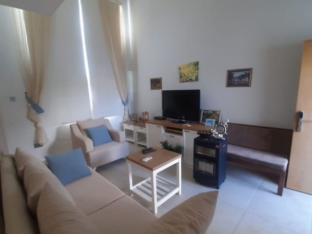 1 BEDROOM DUPLEX HOUSE  ON A BEAUTIFUL WELL MAINTAINED COMPLEX IN ALSANCAK (can be easily converted into a 2 bedroom apartment)