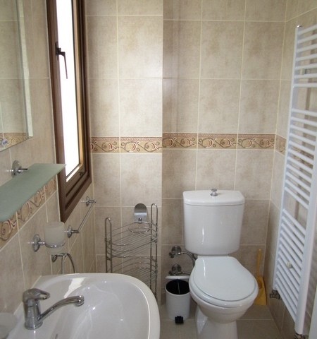 Perfectly positioned in the quaint Cypriot village of Ozankoy - 3 bedroom duplex apartment with shared pool