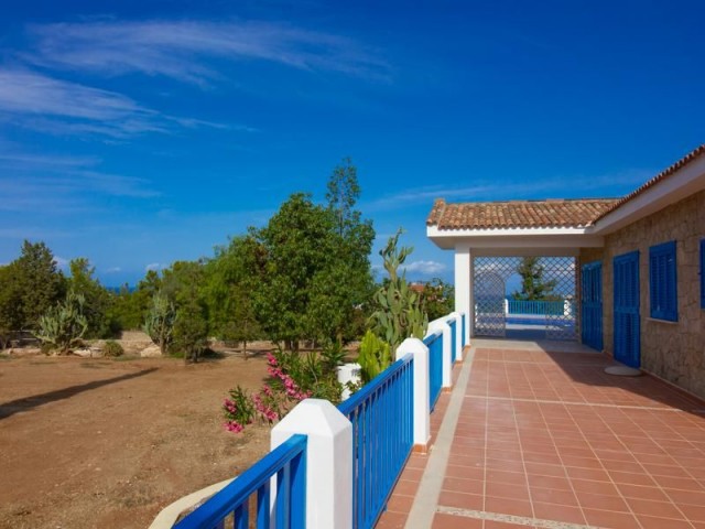 Beautifully Renovated Mediterannean Stone Bungalow - 4 Bedrooms set in 4 Donums of Land + Private Pool + Sea & Mountain Views