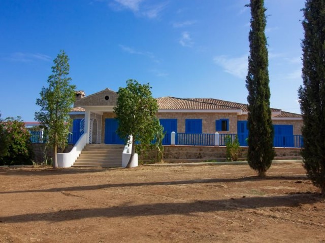 Beautifully Renovated Mediterannean Stone Bungalow - 4 Bedrooms set in 4 Donums of Land + Private Pool + Sea & Mountain Views