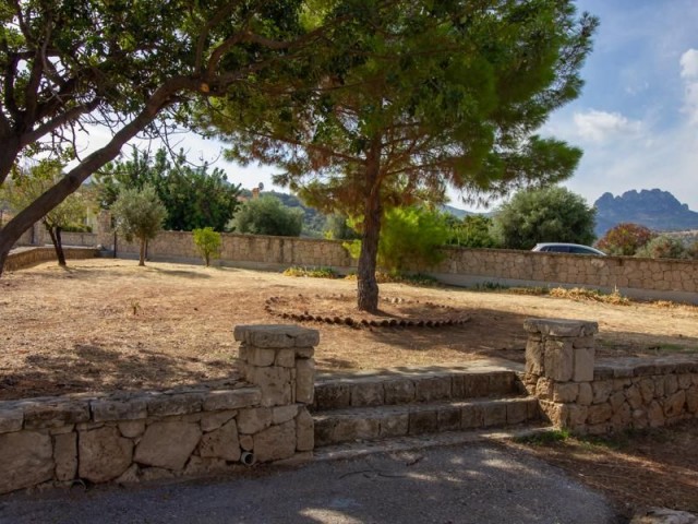 خانه ییلاقی برای فروش in Alagadi, گیرنه