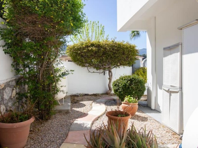 Stunning 3 Bedroom Villa with Private 'Heated' Pool, And Amazing Panoramic Views of Esentepe and the Mediterranean Sea 