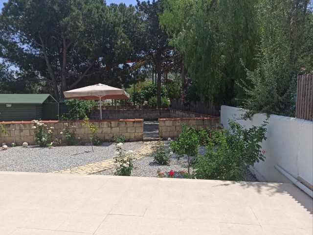 Вилла с 3 спальнями In This Popular Cypriot Village of Catalkoy - Close To All Local Services ** 