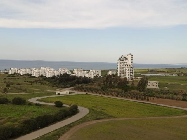 Tolle Gelegenheit, ein brandneues Apartment im Erdgeschoss mit 2 Schlafzimmern und Meerblick in der berühmten Evergreen-Siedlung „Aphrodite“ mit vielen Einrichtungen vor Ort zu kaufen