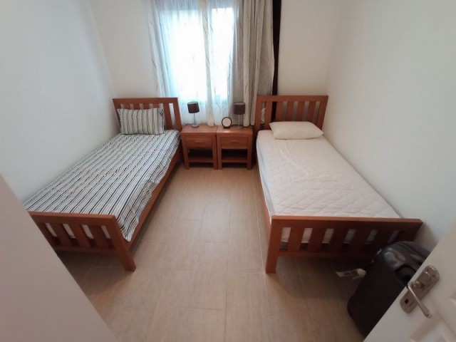 Alagadi'de 3+1 Bungalow + Ortak Yüzme Havuzu + Full Eşyalı + Çatı teras