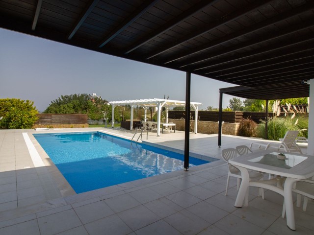 JUST REDUCED - Luxury 4 Bedroom Villa + Private Pool + Panoramic Sea and Mountain Views + Games Room (Separate Self Contained Annex)