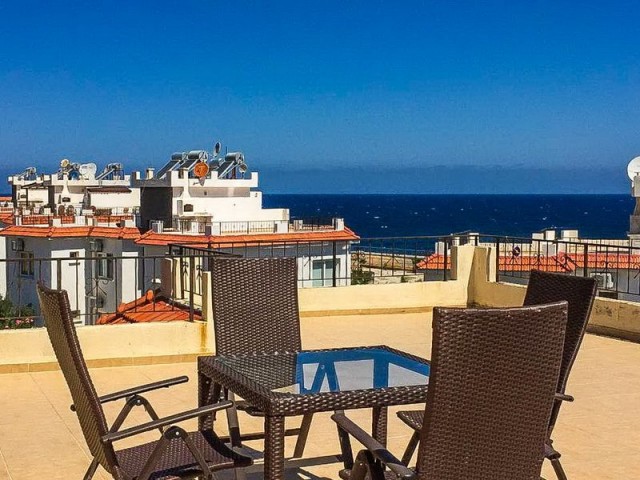 3+1 Penthouse in Alsancak + Sea view from the roof terrace + Close to the beach + Shared swimming pool