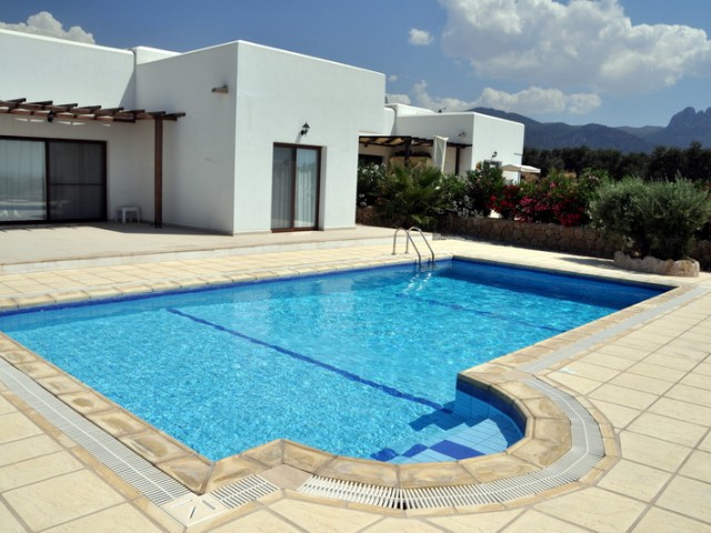 3 bedroom off plan duplex villas + communal pool + sea views