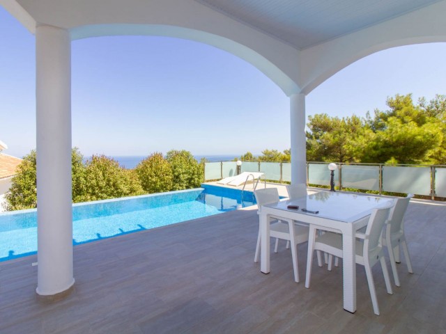 3 Bedroom Modern Luxury villa + Private swimming pool + Central heating + Mountain and sea view