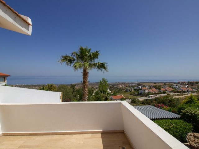 Stunning Sea And Mountain Views  - Classic 3 Bedroom Villa + Private Pool - Definitely Worth Viewing !