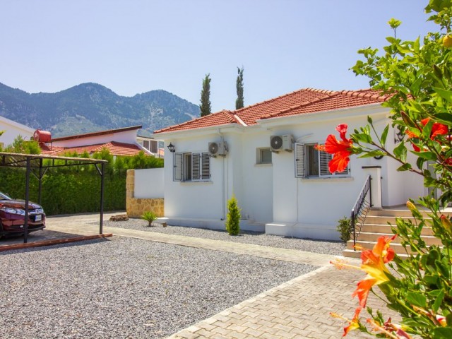 3 Bedroom Bungalow + Private Swimming Pool + White Furnishings + VAT paid + Walking Distance to the Sea + Mountain View