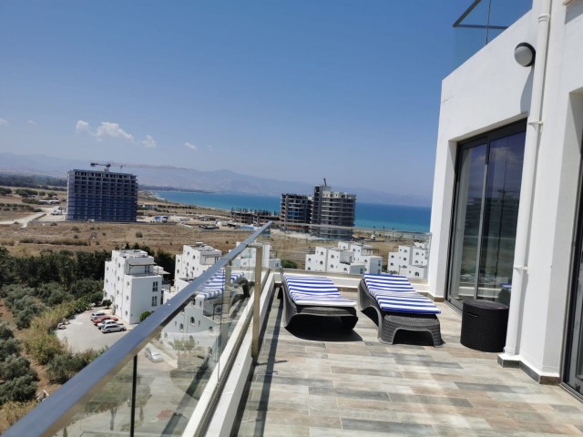 2 Bedroom Luxury Apartment - Panoramic Sea & Mountain Views - Spa & Wellness Centre 