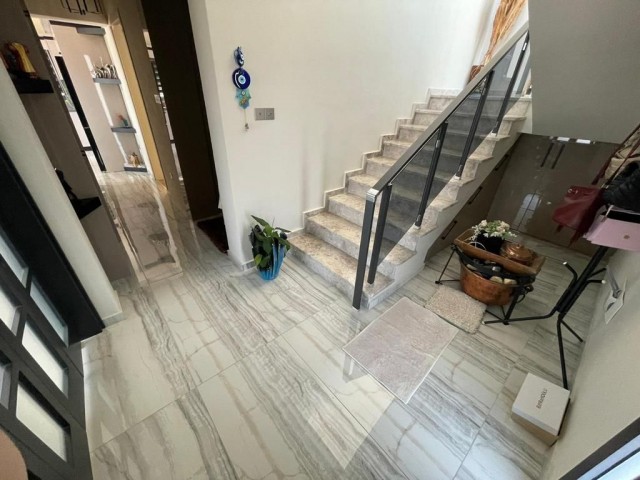 4+1 Full Eşyalı Villa + Modern Tarzda + Koçan Mal Sahibinin Adına + KDV Ödendi 