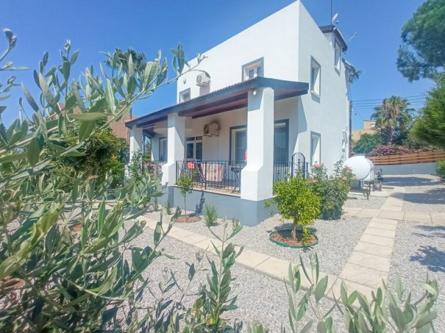 4+1 Villa in Çatalköy + Newly Furnished + Roof Terrace + Walking Distance to the Beach + Payment Pla