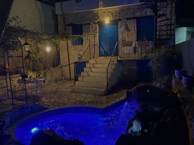 'Ladera Cottage' is a Traditional 2 Bedroom Cypriot Village house with a Stunning Plunge Pool in the heart of the village of Ozankoy (Kazaphani), and just minutes from Kyrenia Harbour.