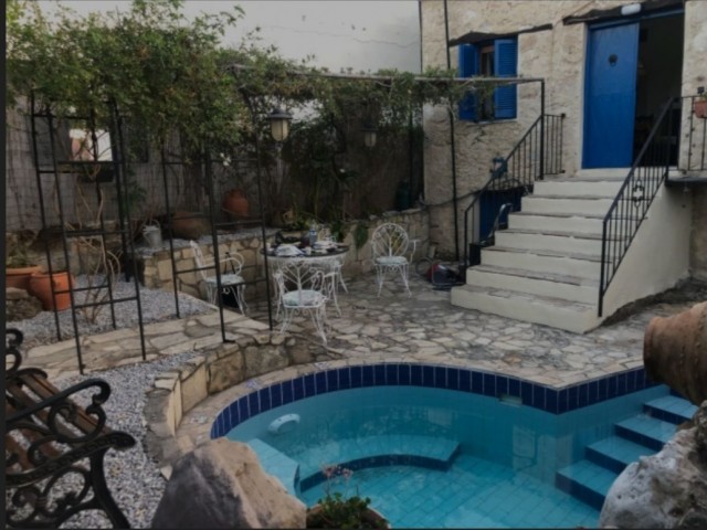 'Ladera Cottage' is a Traditional 2 Bedroom Cypriot Village house with a Stunning Plunge Pool in the heart of the village of Ozankoy (Kazaphani), and just minutes from Kyrenia Harbour.