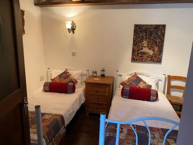 'Ladera Cottage' is a Traditional 2 Bedroom Cypriot Village house with a Stunning Plunge Pool in the heart of the village of Ozankoy (Kazaphani), and just minutes from Kyrenia Harbour.