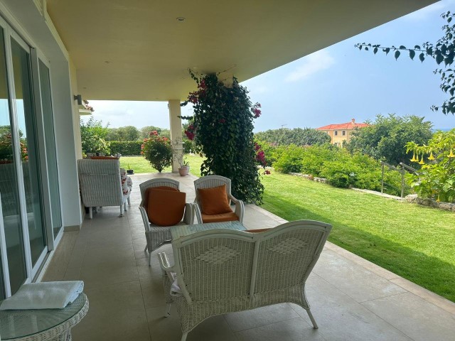 'Villa Jana' is an Amazing Luxury 3 Bedroom Bungalow Close To The Mediterranean Sea (also suitable for wheelchair users)