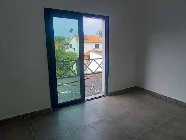 Alagadi köyünde 3 yatak odalı villa