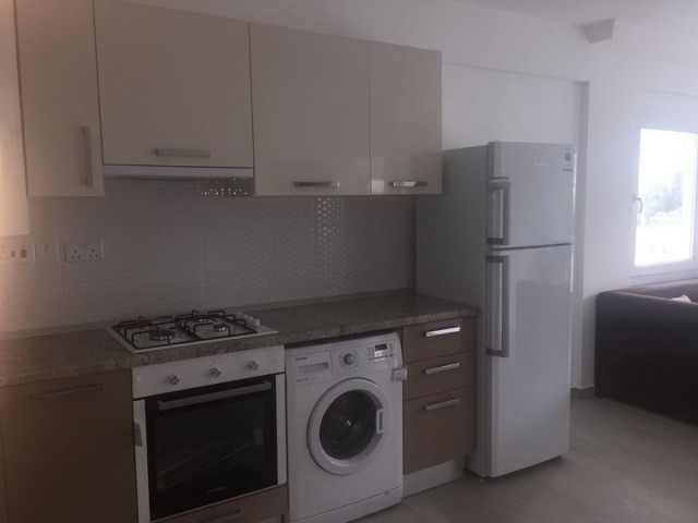 1,2 & 3 Yatak Odalı Türk Malı Daireler + Merkezi Konum + Deniz ve Liman Manzaralı + Ortak Havuzlu + Modern Tasarım + Güvenlik Sistemli Satılık Apartman