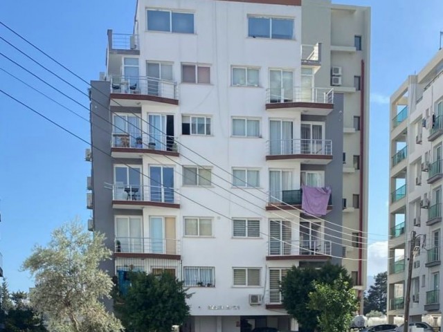 2-Zimmer-Wohnung im Zentrum von Kyrenia + zugewiesener Parkplatz