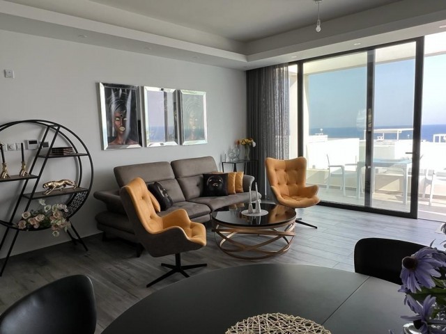 Luxus-Penthouse (Eckwohnung) in der Esentepe-Bucht