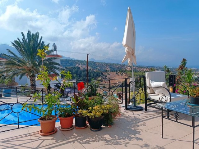 4-bedroom resale villa + swimming pool + sea and mountains views + Title deed in the owner’s name, VAT paid