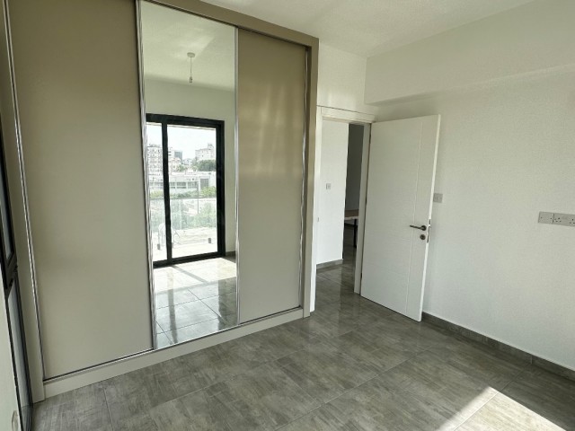 آپارتمان 2+1 فرصت برای فروش در ینی شهیر، نیکوزیا