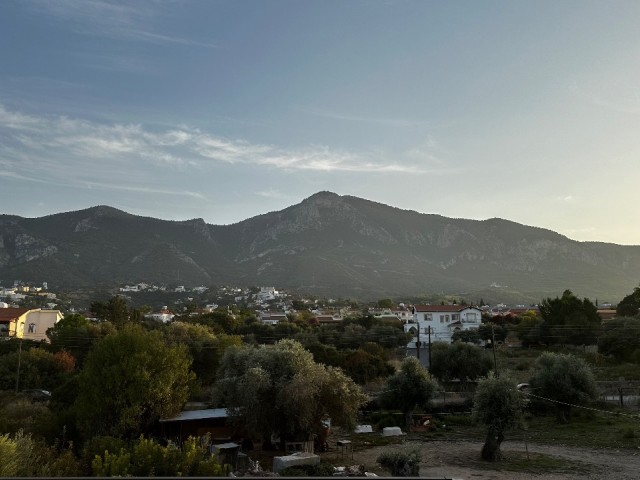 Luxuriöse und moderne 3+1 neue Villa mit Pool zum Verkauf in Ozanköy, Kyrenia