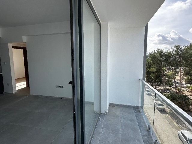 2+1 Brand New Flats for Sale with Turkish Title Suitable for Investment in Küçük Kaymaklı, Nicosia