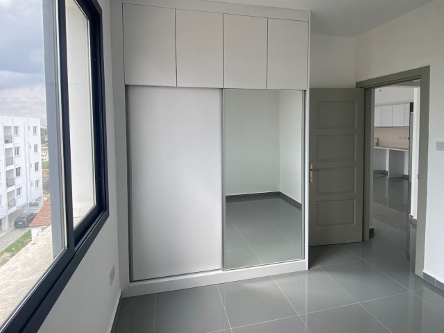 Neue 2+1 Penthouse-Wohnung zum Verkauf in Nikosia Kızılbaş