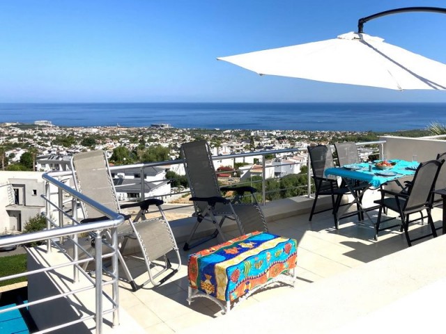 3+1 Apartment With Mountain and Sea View In A Complex With Private Roof Terrace For Sale In Kyrenia Catalkoy