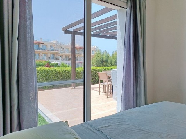 Lovely 3 Bedroom ground floor apartment + landscaped gardens + seaside paths + pools + gym + walking distance to the beach Title deed in the owner’s name, VAT paid