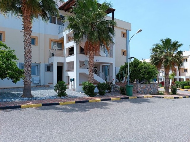 Lovely 3 Bedroom ground floor apartment + landscaped gardens + seaside paths + pools + gym + walking distance to the beach Title deed in the owner’s name, VAT paid