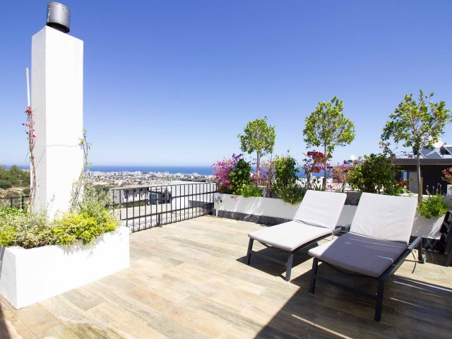 Sea View Luxury 2+1 Penthouse Apartment With Private Roof Terrace In Bellapais