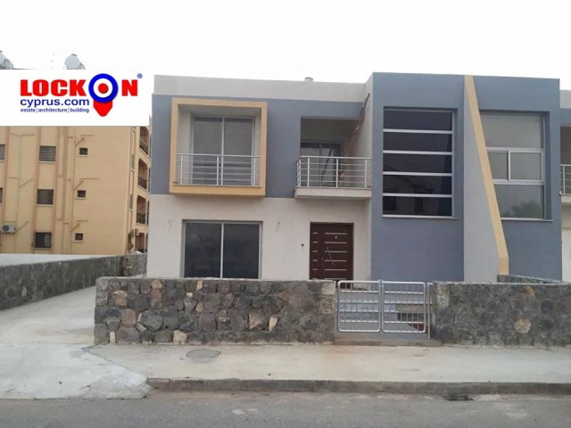 3+1 DOPPELVILLA IN FAMAGUSTA TUZLADA. ** 