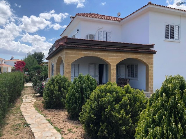 VILLA ZUR MIETE IN ISKELE BOSPORUS ** 