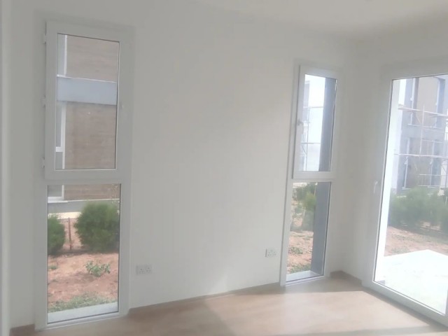 FLAT FOR RENT IN İSKELE BOĞAZ. ** 