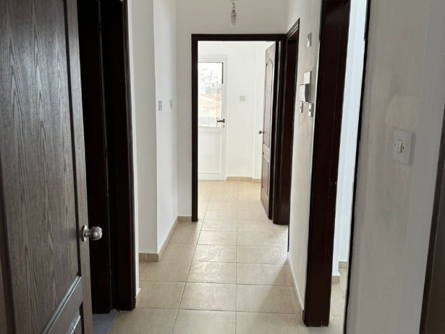 3+1 Wohnung mit Aufzug im Zentrum von Famagusta