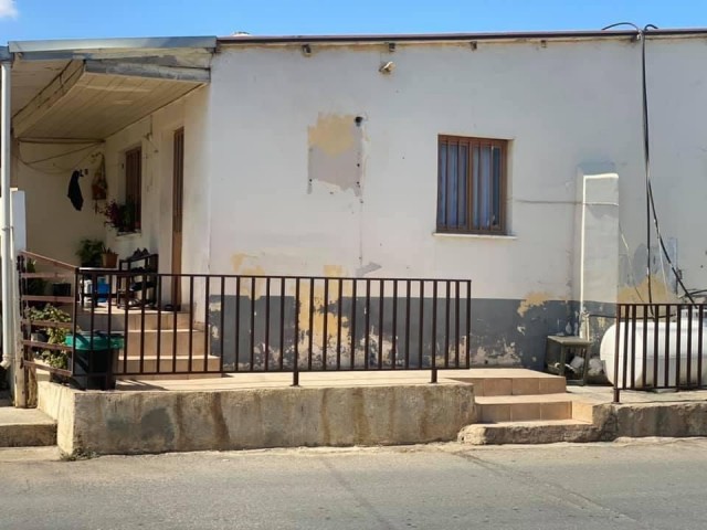 2 3+1 detached houses for sale together in Famagusta Maraş for the price of a single house