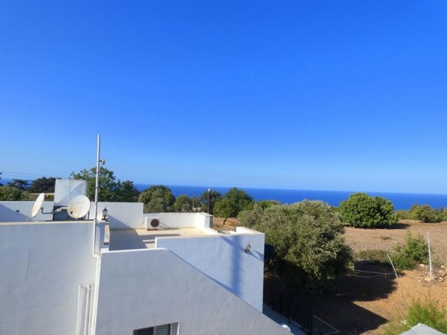 HP2248  - 2 BEDROOMS BEAUTIFUL BUNGALOW WITH SEPECTACULAR SEA VIEWS 