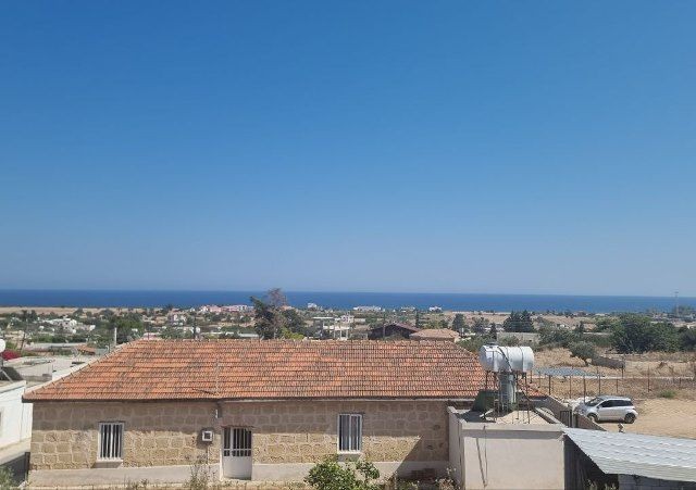 2 BED BUNGALOW ON 1000 m2 PLOT WITH BEAUTIFUL SEAVIEWS