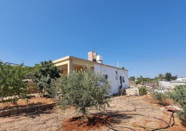 2 BED BUNGALOW ON 1000 m2 PLOT WITH BEAUTIFUL SEAVIEWS