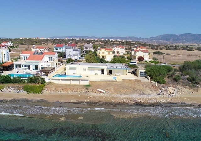 PRE 74 TURKISH TITLE DEED, ON THE BEACH WITH A PRIVATE POOL, 3 BEDROOM BUNGALOW IN BOGAZ