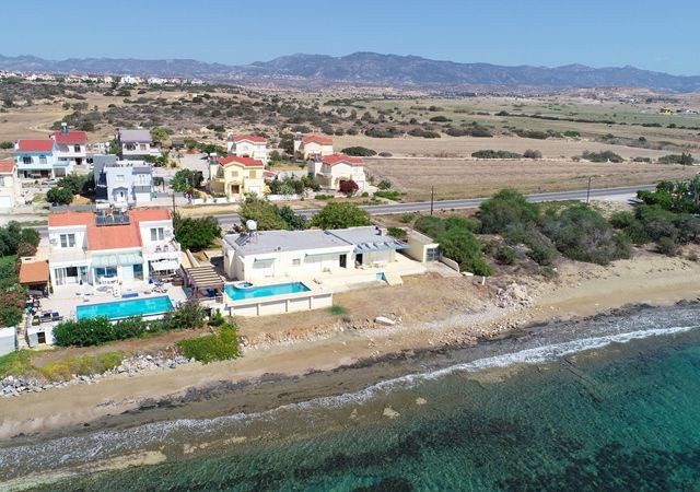 PRE 74 TURKISH TITLE DEED, ON THE BEACH WITH A PRIVATE POOL, 3 BEDROOM BUNGALOW IN BOGAZ