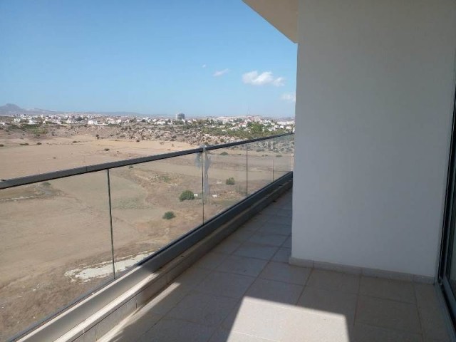 AMAZING VIEWS 3 BEDROOM PENTHOUSE ON THE 14TH FLOOR WITH UNINTERRUPTED SEA VIEWS ON 5* RESORT - BOGAZ