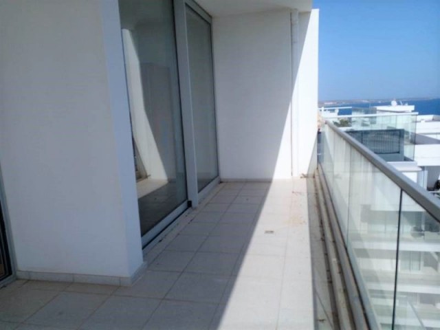 AMAZING VIEWS 3 BEDROOM PENTHOUSE ON THE 14TH FLOOR WITH UNINTERRUPTED SEA VIEWS ON 5* RESORT - BOGAZ